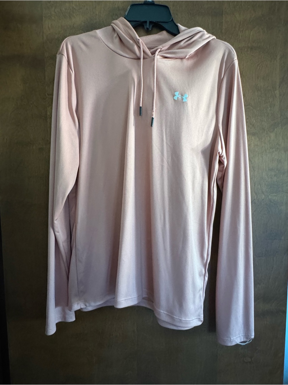 Under Armour Men’s Light Pink Hooded Long-Sleeve Shirt